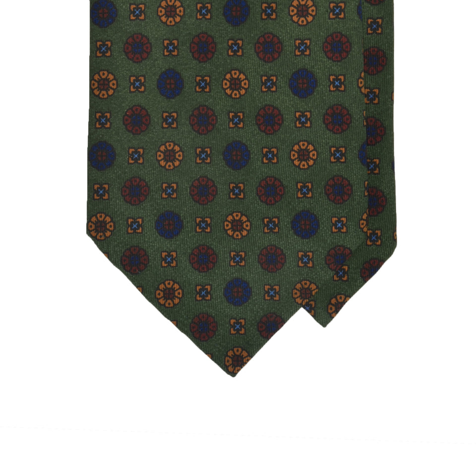 Amidé Hadelin | Handprinted ancient madder floral tie, Handmade in Italy - green_tip